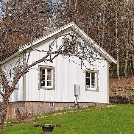 6 Person Holiday Home In Str Mstad Strömstad Extérieur photo