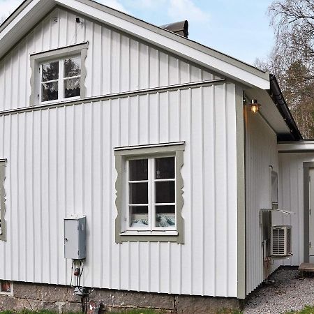6 Person Holiday Home In Str Mstad Strömstad Extérieur photo