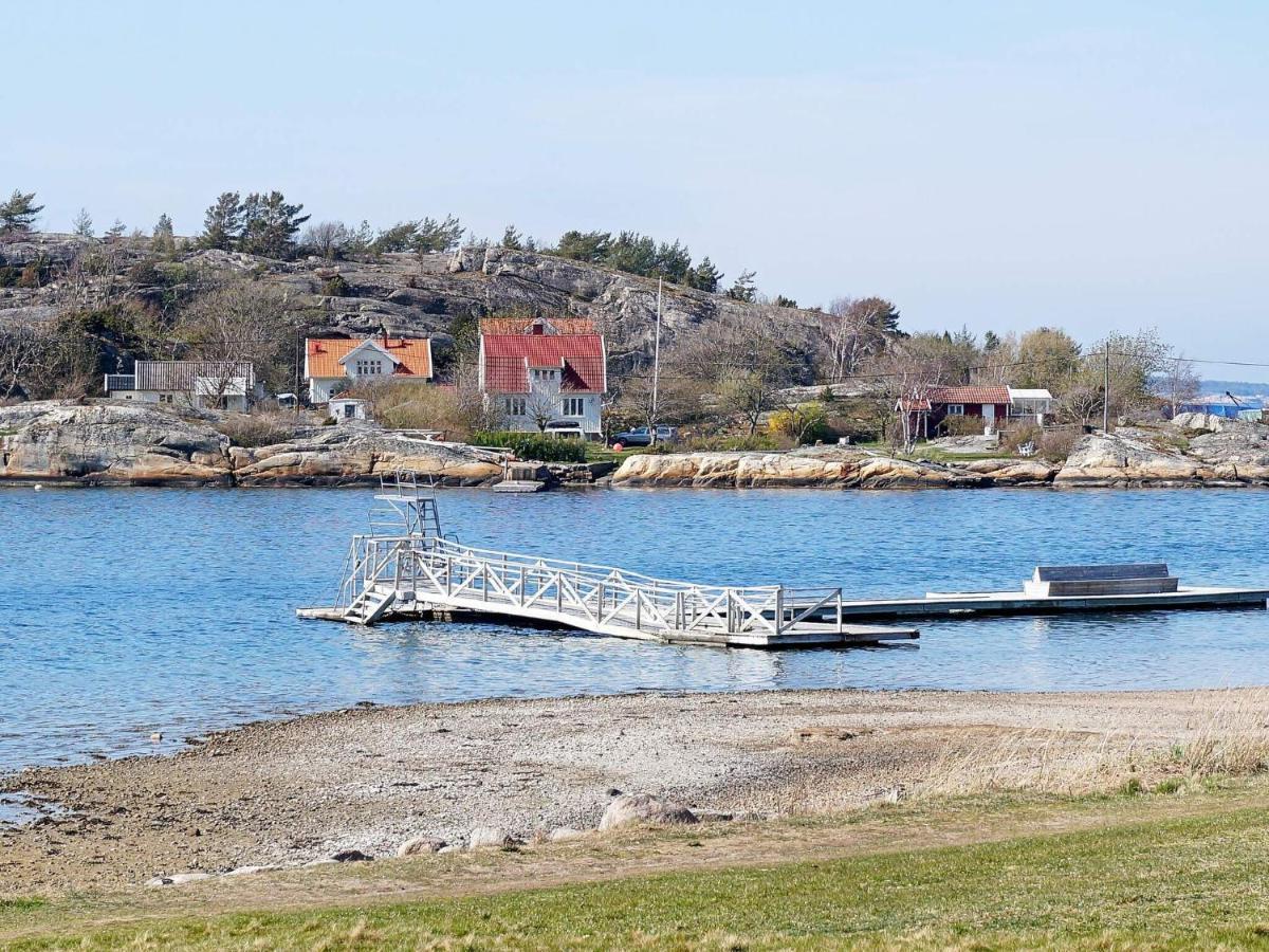 6 Person Holiday Home In Str Mstad Strömstad Extérieur photo