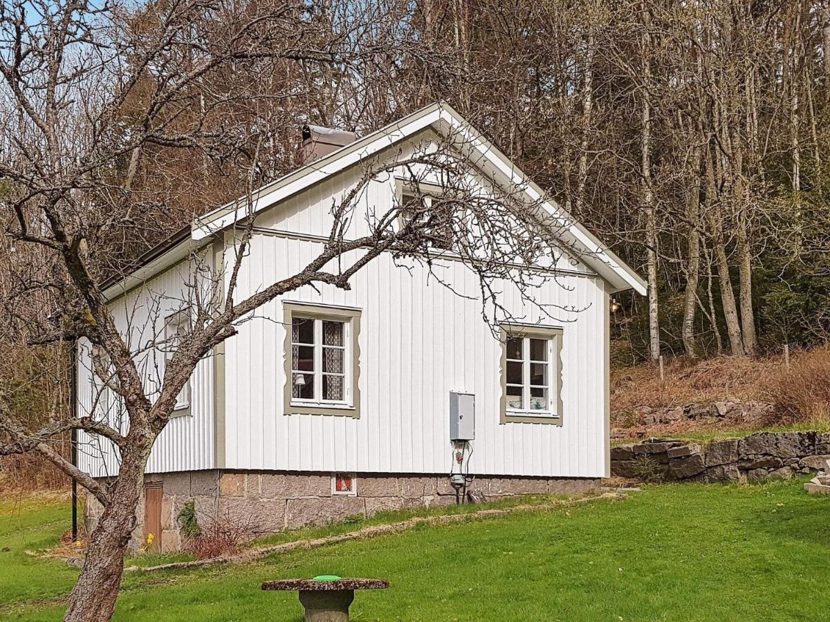 6 Person Holiday Home In Str Mstad Strömstad Extérieur photo