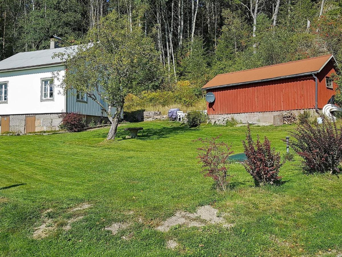 6 Person Holiday Home In Str Mstad Strömstad Extérieur photo